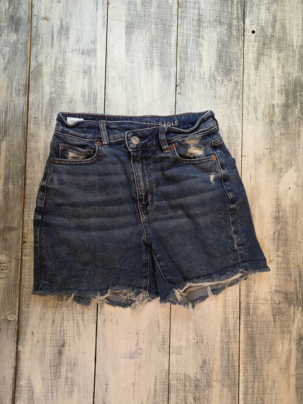 American Eagle Outfitters Dark Blue Distressed Denim Mom Short Shorts sz 00